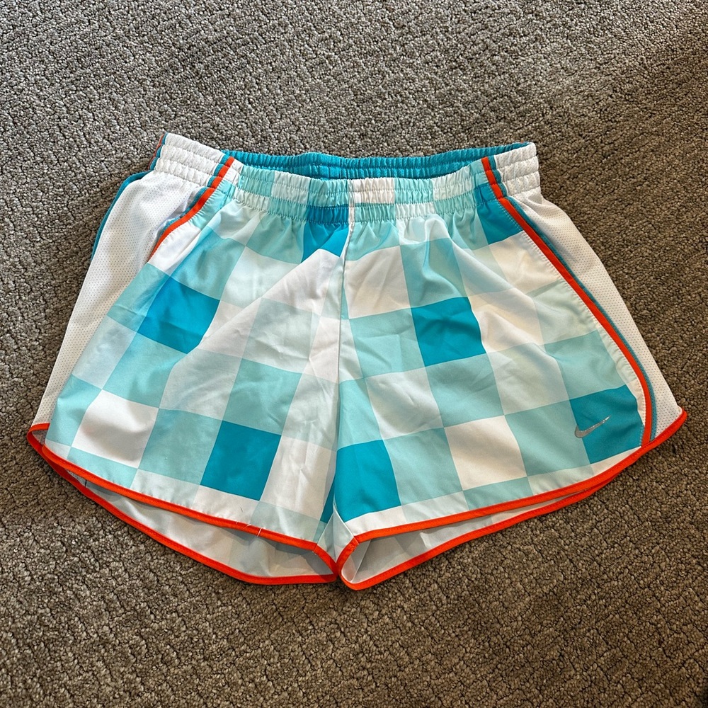 Womens Nike tempo shorts